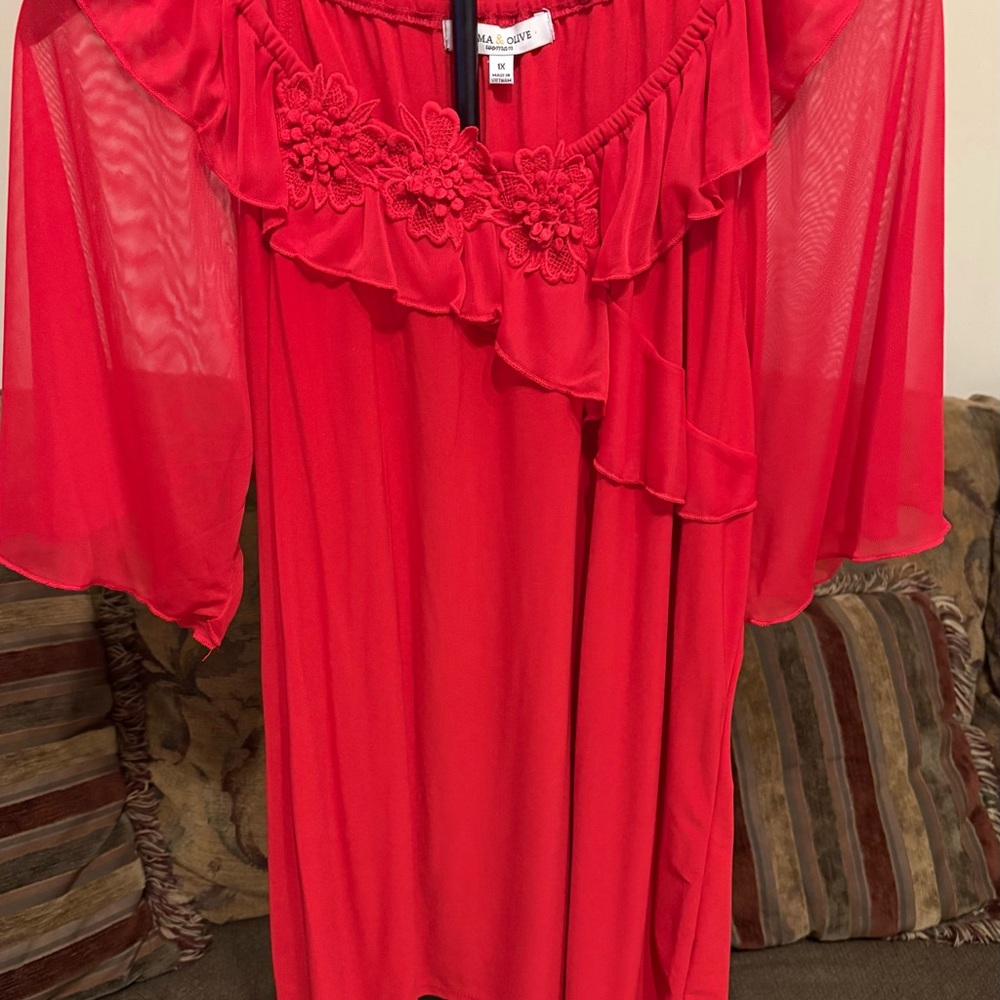 Red Floral Ruffle Sleeve Top